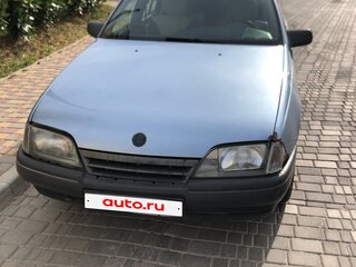 1990 Opel Omega A, голубой, 110000 рублей, вид 1