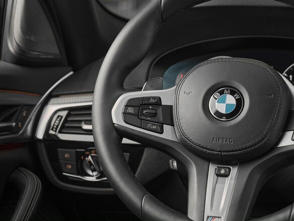 2019 BMW 5 серии 530i xDrive VII (G30/G31/G38), серый, 3299000 рублей - вид 11