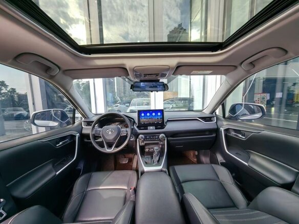 2021 Toyota Wildlander I, чёрный, 3235000 рублей - вид 10