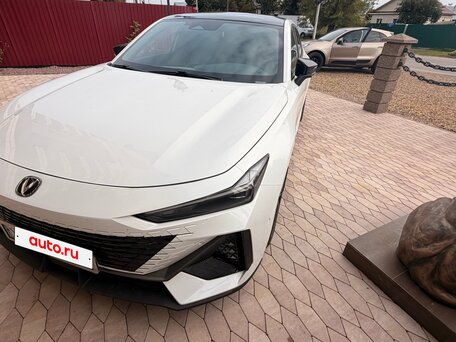 2023 Changan UNI-V I, белый, 1790000 рублей, вид 2