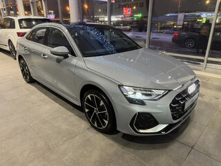 2025 Audi A3L 35 TFSI IV (8Y) Рестайлинг, серый, 4700000 рублей, вид 3