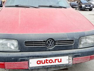 1992 Volkswagen Passat B3, красный, 120000 рублей, вид 1