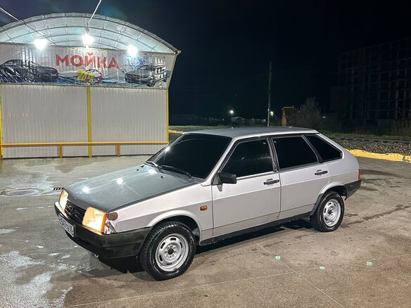 1990 Lada (ВАЗ) 2109, серый, 260000 рублей - вид 9