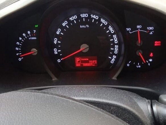 2011 Kia Sportage III, оранжевый, 950000 рублей - вид 5