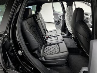 2025 Audi Q7 55 TFSI II (4M) Рестайлинг 2, чёрный, 13399000 рублей, вид 2