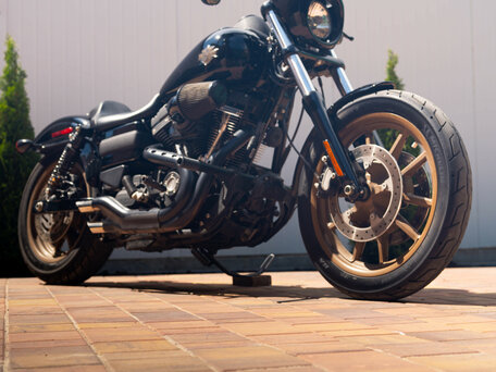 2016 Harley-Davidson Dyna Low Rider, чёрный, 1150000 рублей, вид 3