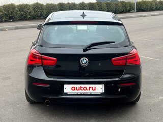 2015 BMW 1 серии 118i II (F20/F21) Рестайлинг, чёрный, 1600000 рублей, вид 4