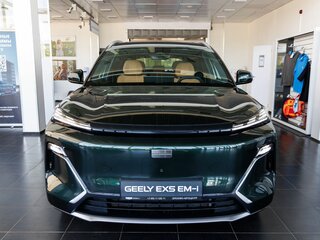 2026 Geely EX5 Гибрид EM-i, зелёный, 3974990 рублей, вид 2