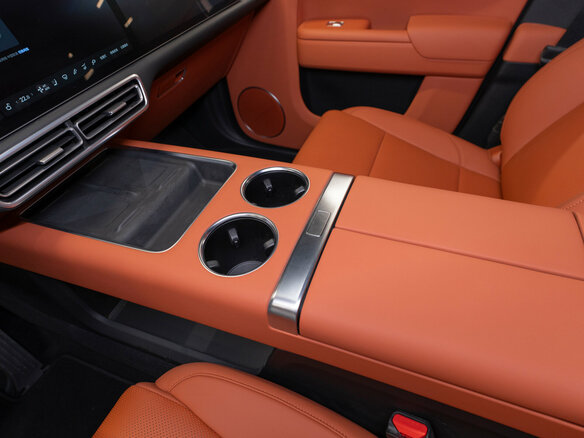 2025 Li Auto (Lixiang) L9 52.3 kWh I Рестайлинг, чёрный, 9200000 рублей - вид 18