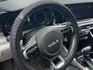 2022 Kia K5 III, серый, 3000000 рублей, вид 5