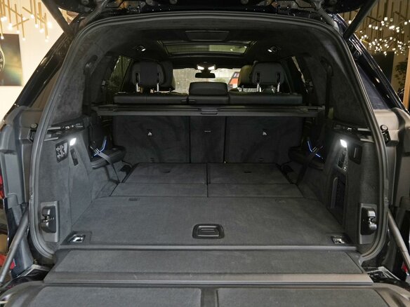 2021 BMW X7 40i I (G07), чёрный - вид 24