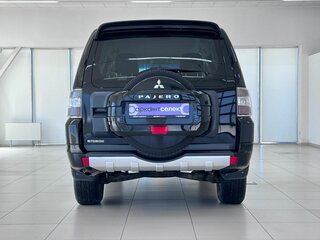 2014 Mitsubishi Pajero IV Рестайлинг 2, чёрный, 2950000 рублей, вид 5