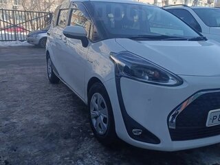 2018 Toyota Sienta II, белый, 1280000 рублей, вид 3