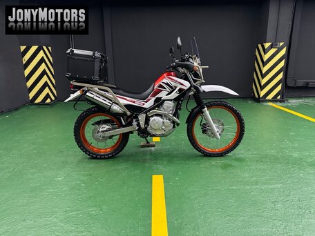 2017 Yamaha XT250 Serow, красный, 650000 рублей, вид 1