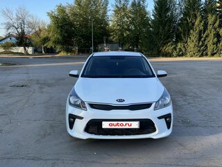 2020 Kia Rio IV, белый, 1200000 рублей, вид 2