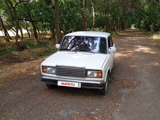 2003 Lada (ВАЗ) 2107, белый, 140000 рублей, вид 1