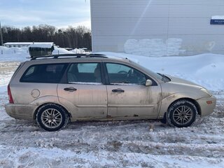 2002 Ford Focus I (North America), золотистый, 116000 рублей, вид 2