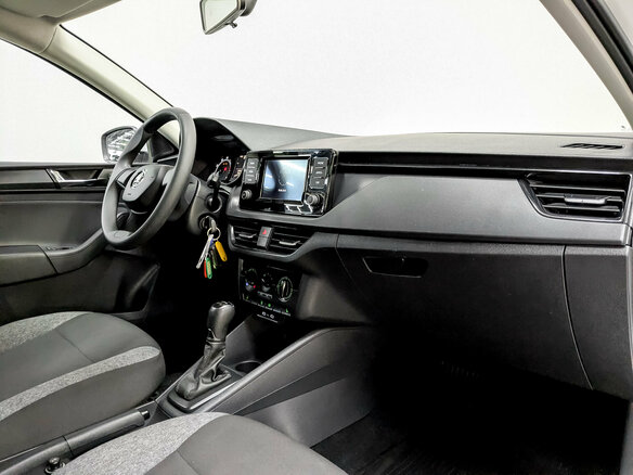 2021 Skoda Rapid II, белый - вид 10