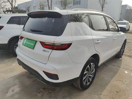 2020 Geely Vision X6 II Рестайлинг 2, белый, 1190000 рублей, вид 4
