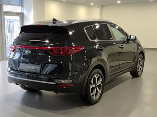 2019 Kia Sportage IV Рестайлинг, чёрный, 1870000 рублей, вид 5