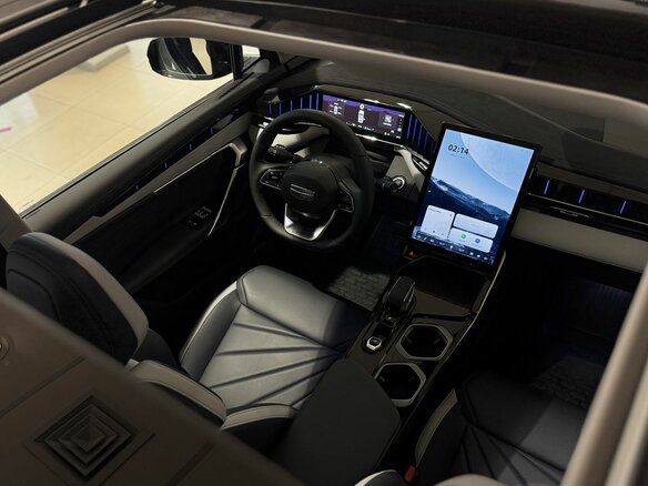 2026 Geely Atlas II, серебристый - вид 7