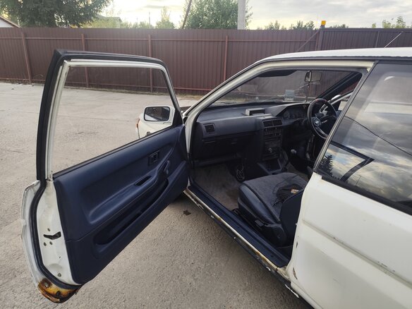 1988 Toyota Corolla II III (L30), белый, 120000 рублей - вид 9