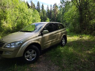 2010 SsangYong Kyron I Рестайлинг, бежевый, 790000 рублей, вид 2