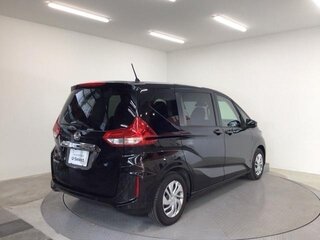 2022 Honda Freed II Рестайлинг, чёрный, 1335121 рублей, вид 4