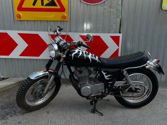 2000 Yamaha SR400, чёрный, 270000 рублей - вид 5