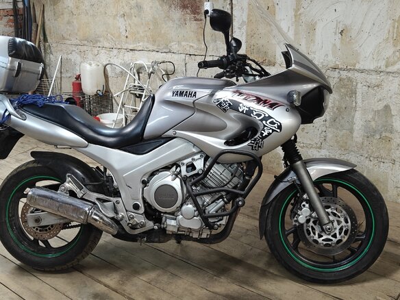 1999 Yamaha TDM850, серебристый, 300000 рублей