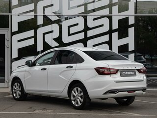 2023 Lada (ВАЗ) Vesta I Рестайлинг (NG), белый, 902400 рублей, вид 2