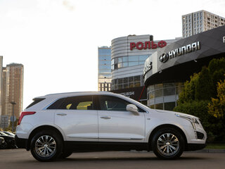 2017 Cadillac XT5 I, белый, 2173000 рублей, вид 3