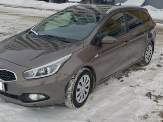 2013 Kia Ceed II, коричневый, 920000 рублей, вид 1