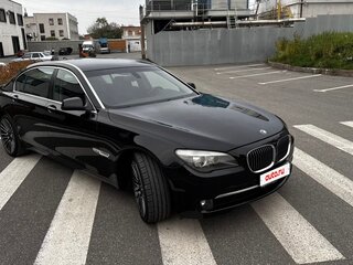 2010 BMW 7 серии Long 750Li xDrive V (F01/F02/F04), чёрный, 1800000 рублей, вид 5