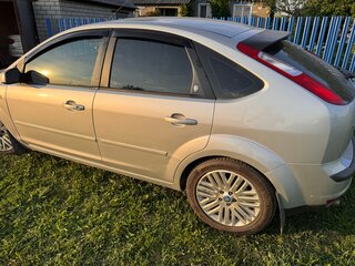 2006 Ford Focus II, серебристый, 850000 рублей, вид 3