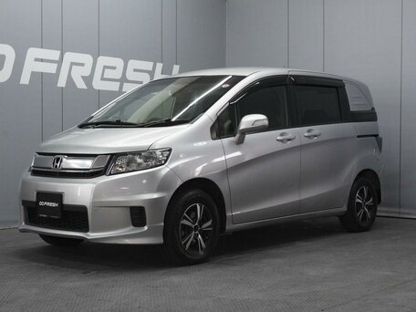 Honda Freed I Рестайлинг