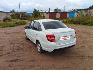 2019 Lada (ВАЗ) Granta I Рестайлинг, белый, 420000 рублей, вид 3