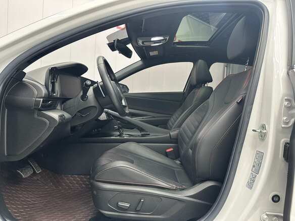 2021 Hyundai Elantra VII (CN7), белый, 1565000 рублей - вид 9
