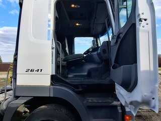 2011 Mercedes-Benz Actros, белый, 3700000 рублей, вид 3