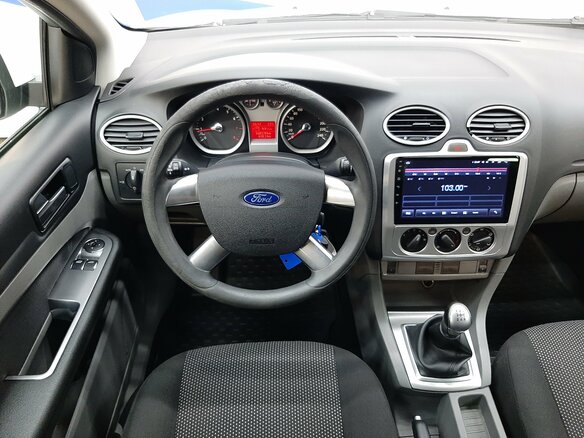 2011 Ford Focus II Рестайлинг, белый, 549000 рублей - вид 13