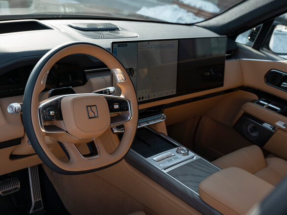 2025 Zeekr 9X 70 kWh, чёрный - вид 6