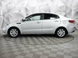 2016 Kia Rio III Рестайлинг, серебристый, 869000 рублей, вид 2