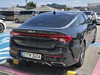 2023 Kia K5 III, чёрный, 2190000 рублей, вид 3