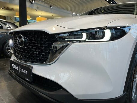 2026 Mazda CX-5 II Рестайлинг, белый, 3800000 рублей, вид 4