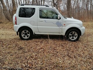 2007 Suzuki Jimny Sierra III Рестайлинг 1, белый, 650000 рублей, вид 1