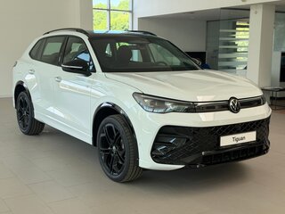 2026 Volkswagen Tiguan L Pro III (China Market), белый, 5990000 рублей, вид 3