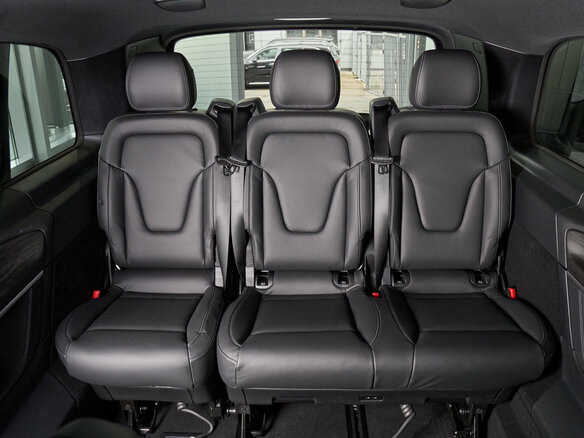 2026 Mercedes-Benz V-Класс 300 d экстра длинный III (W447) Рестайлинг 2, чёрный - вид 21