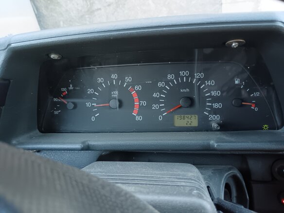 2005 Lada (ВАЗ) 2110, серебристый, 130000 рублей - вид 8