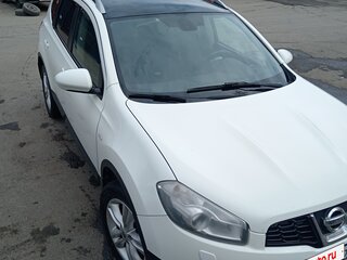 2011 Nissan Qashqai+2 I Рестайлинг, белый, 1000000 рублей, вид 2