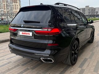 2021 BMW X7 40d I (G07), чёрный, 9000000 рублей, вид 4